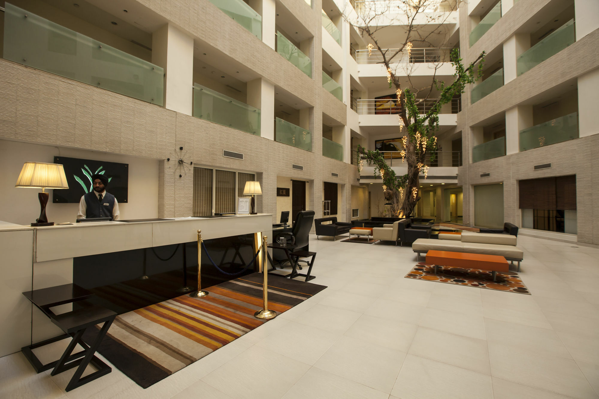 Avalon Courtyard Residence Suites New Delhi Exterior photo
